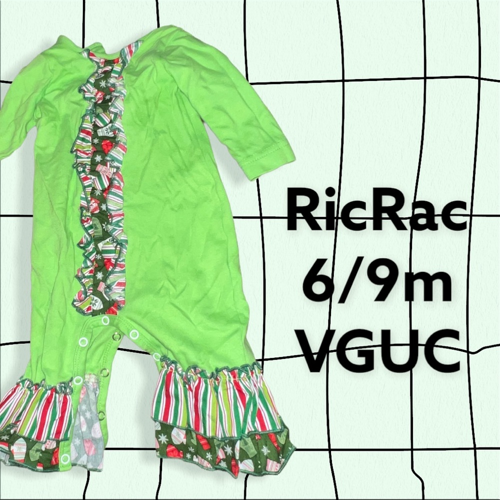 Holiday outfit RicRac
